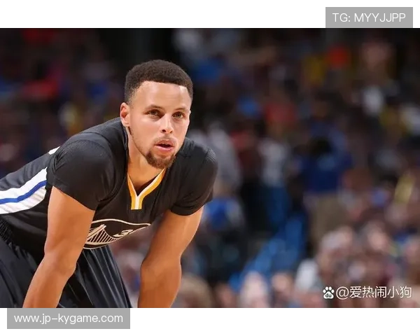 库里三分命中后怒吼庆祝，勇士再度领先